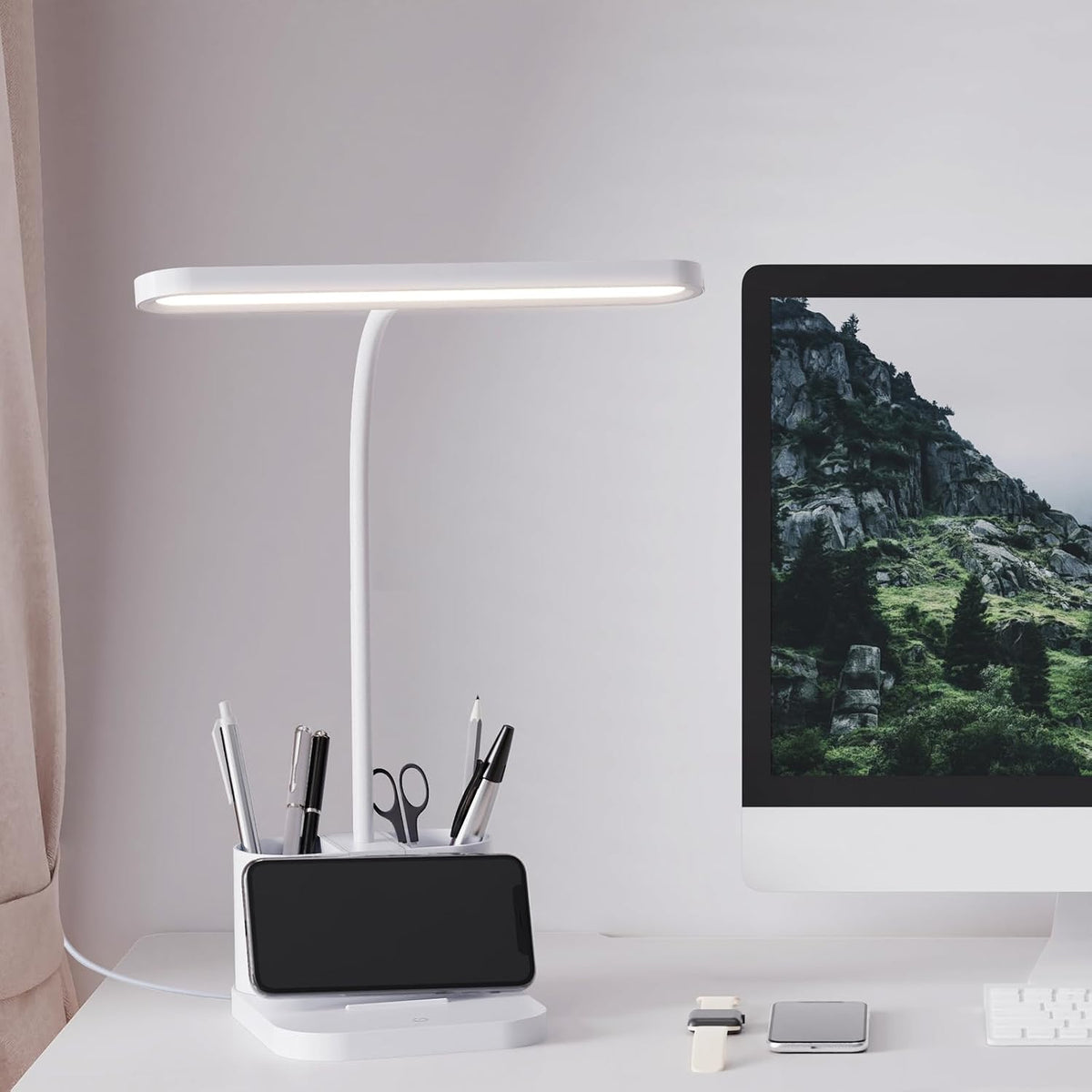 AXX Pink Desk Lamp for Teen Girls, College Dorm Room Cute Table Light