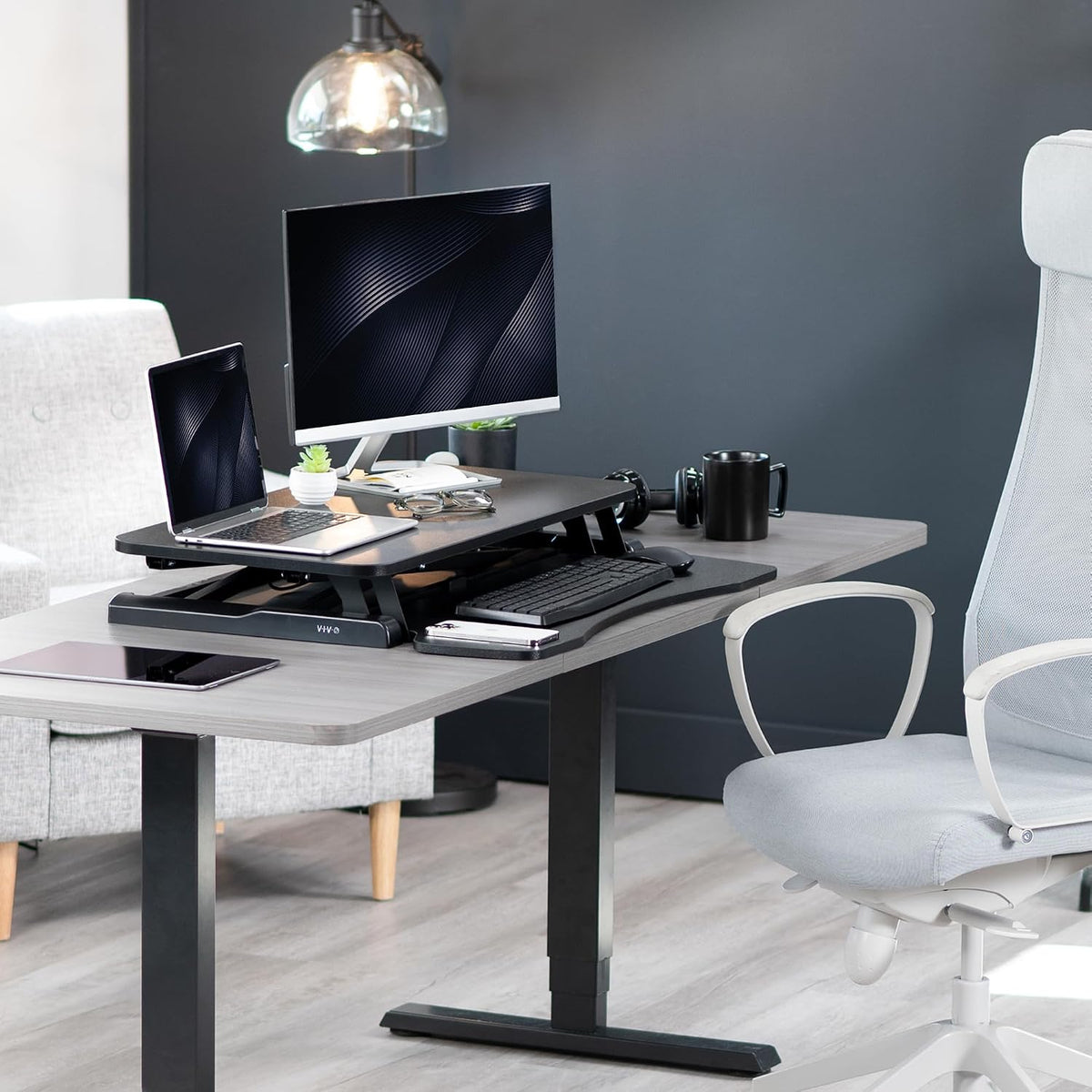 Black 32 in Standing Desk Converter, DESK-V000K