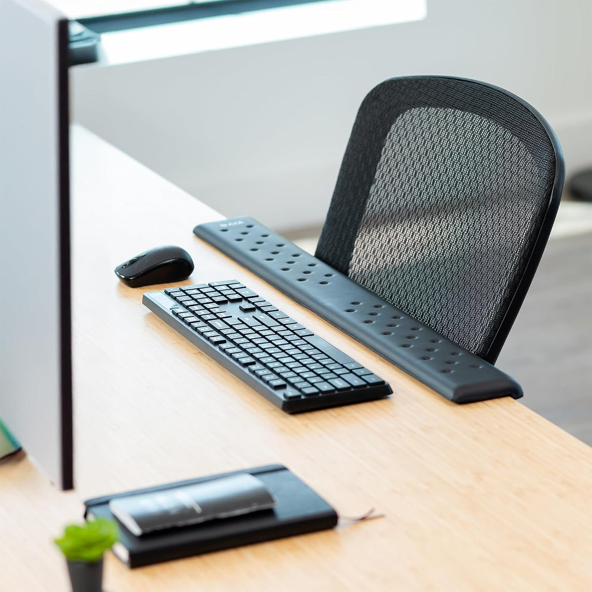 Black Ergonomic Long 30 in Wrist Pad, DESK-WR30