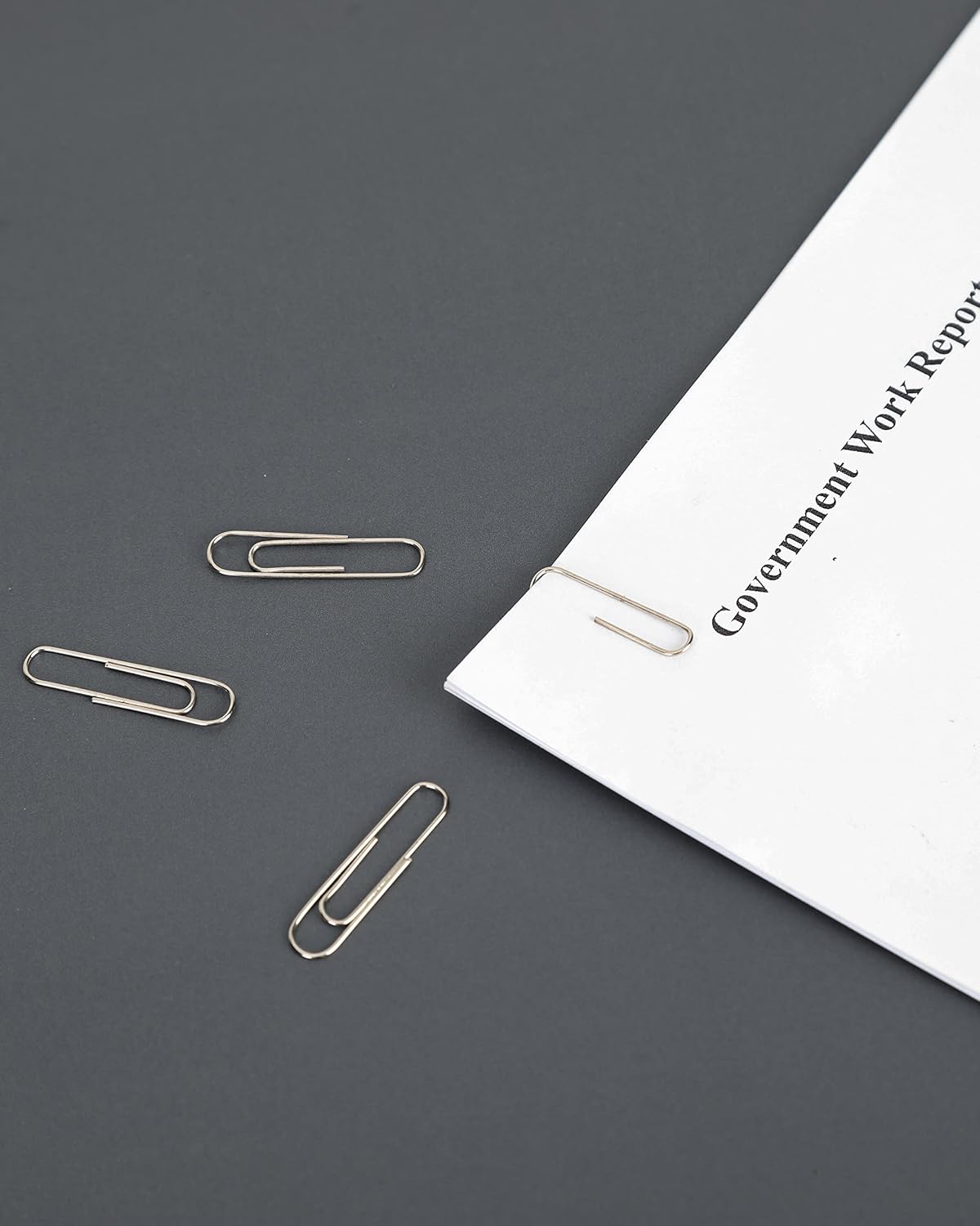 PAPERPAL Paperclips for Office School & Personal Use, #1 Nonskid Paper Clip (1-2/7"), 600 Medium Paper Clips (6 Boxes of 100 Each), Silver