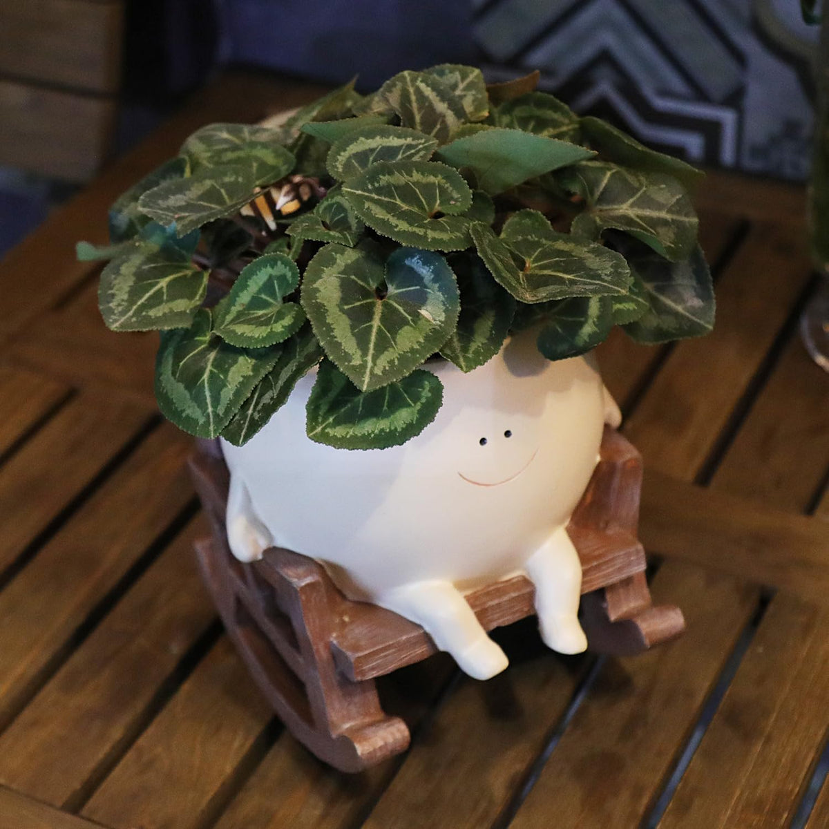 Smily Face Planter Pot Cute Resin Flower Head Planters for Indoor Outdoor Unique Sit Rocking Chair Succulent Pots Gift IdeaI for Mother and Appreciation Christmas with Drainage Hole