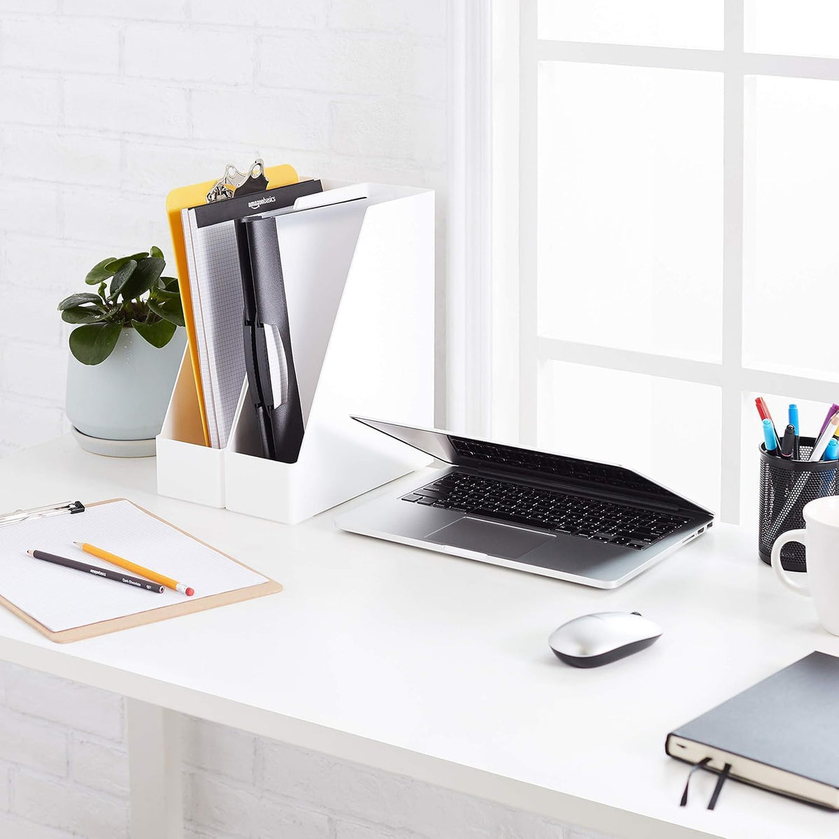 Rectangular Plastic Desk Organizer, Magazine Rack, White, 2-Pack Temp