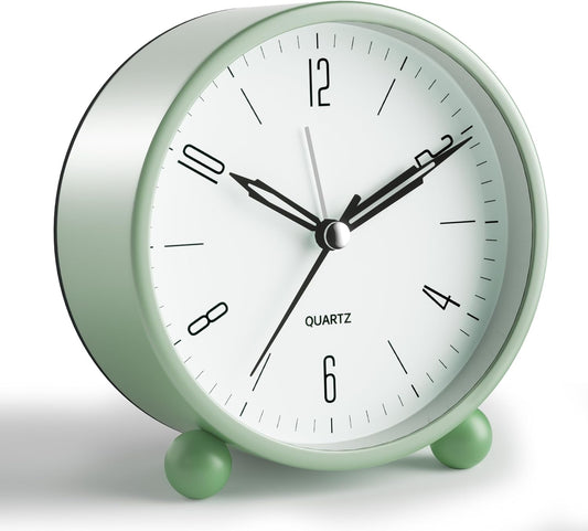Analog Alarm Clock, 4 inch Super Silent Non Ticking Small Clock with Night Light, Battery Operated, Simple Design, Old Fashioned Style Ideal Decor, for Bedroom, Bedside, Desk, Adult, Gift, Green