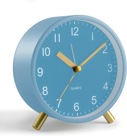 Analog Alarm Clock, 4 inch Super Silent Non Ticking Small Clock with Night Light, Battery Operated, Simple Design, Old Fashioned Style Ideal Decor, for Bedroom, Bedside, Desk, Adult, Gift, Green