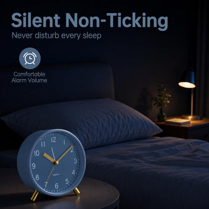 Analog Alarm Clock, 4 inch Super Silent Non Ticking Small Clock with Night Light, Battery Operated, Simple Design, Old Fashioned Style Ideal Decor, for Bedroom, Bedside, Desk, Adult, Gift, Green