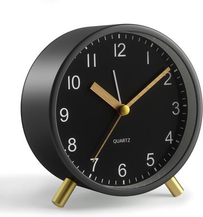 Analog Alarm Clock, 4 inch Super Silent Non Ticking Small Clock with Night Light, Battery Operated, Simple Design, Old Fashioned Style Ideal Decor, for Bedroom, Bedside, Desk, Adult, Gift, Green