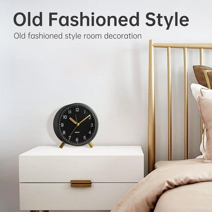 Analog Alarm Clock, 4 inch Super Silent Non Ticking Small Clock with Night Light, Battery Operated, Simple Design, Old Fashioned Style Ideal Decor, for Bedroom, Bedside, Desk, Adult, Gift, Green