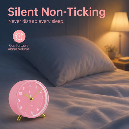 Analog Alarm Clock, 4 inch Super Silent Non Ticking Small Clock with Night Light, Battery Operated, Simple Design, Old Fashioned Style Ideal Decor, for Bedroom, Bedside, Desk, Adult, Gift, Green