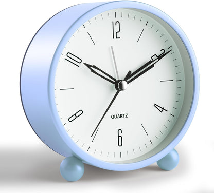 Analog Alarm Clock, 4 inch Super Silent Non Ticking Small Clock with Night Light, Battery Operated, Simple Design, Old Fashioned Style Ideal Decor, for Bedroom, Bedside, Desk, Adult, Gift, Green