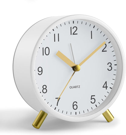 Analog Alarm Clock, 4 inch Super Silent Non Ticking Small Clock with Night Light, Battery Operated, Simple Design, Old Fashioned Style Ideal Decor, for Bedroom, Bedside, Desk, Adult, Gift, Green