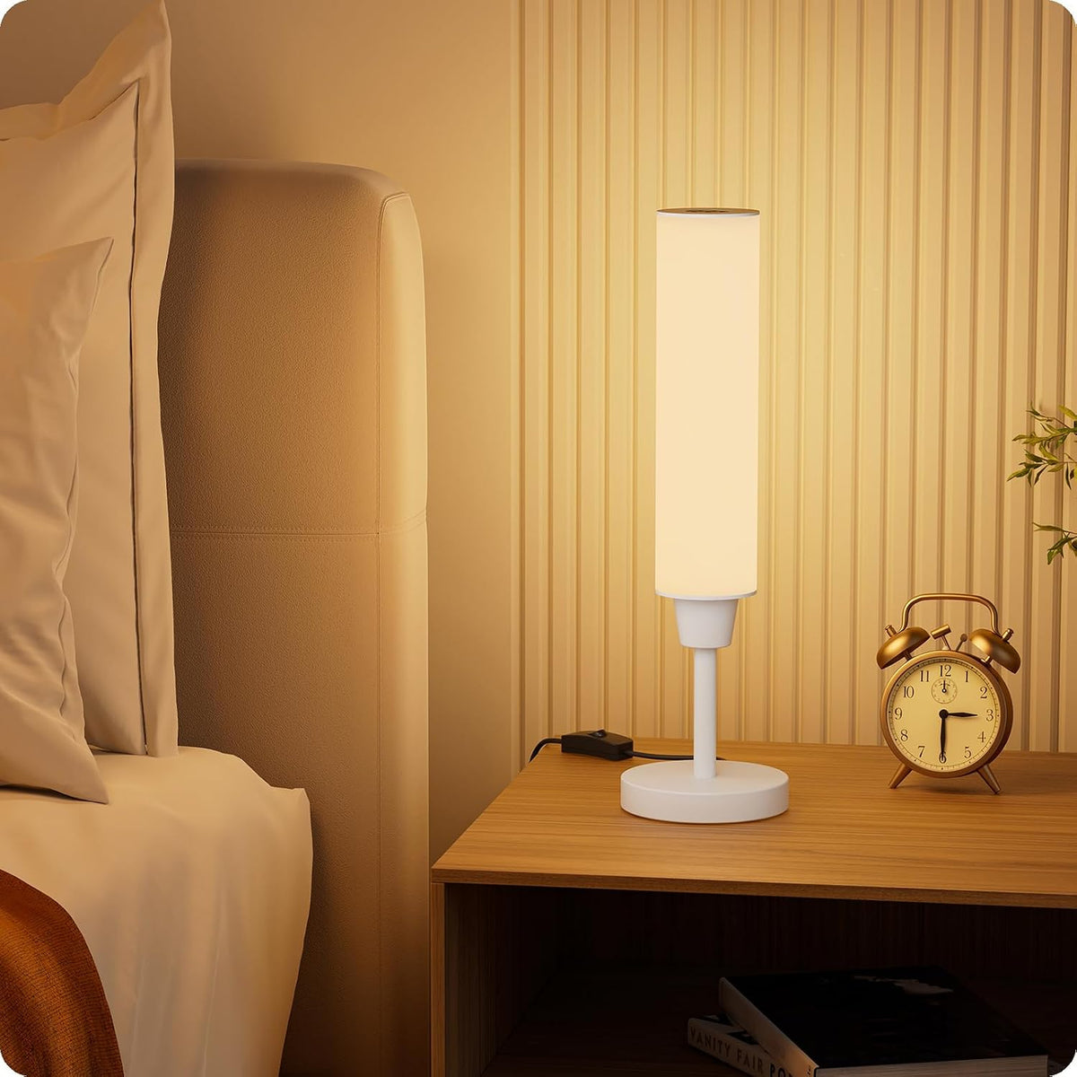 Table Lamp with Remote, Black