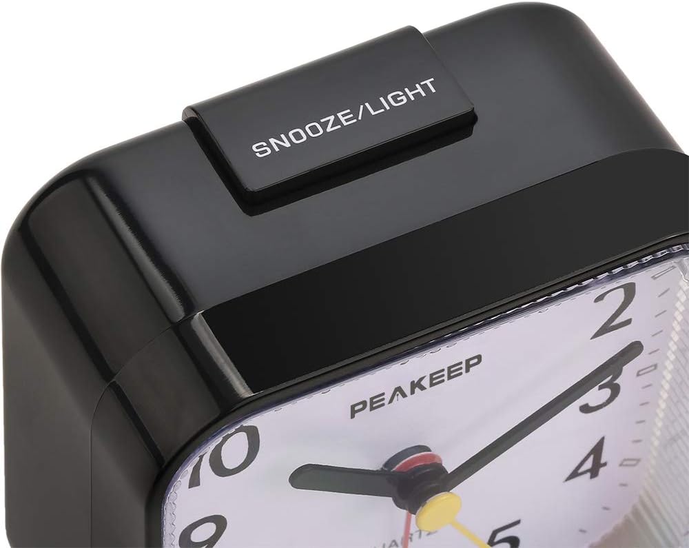 Small Battery Operated Analog Travel Alarm Clock Silent
