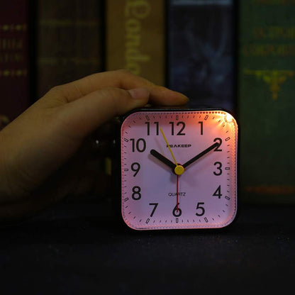 Small Battery Operated Analog Travel Alarm Clock Silent