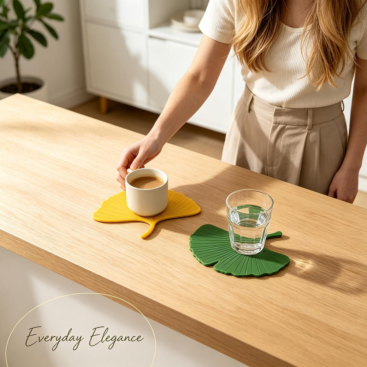 2PCS Fun Silicone Coasters, Cute Monstera Leaf Coaster for Cup Desk Decor