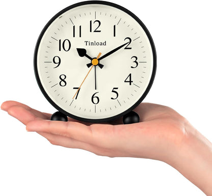 4.5" Vintage Retro Analog Alarm Clock, Super Silent Non Ticking Small Clock with Manual Light, Snooze, Battery Operated, for Living Room, Bedroom, Bedside, Desk(Green)