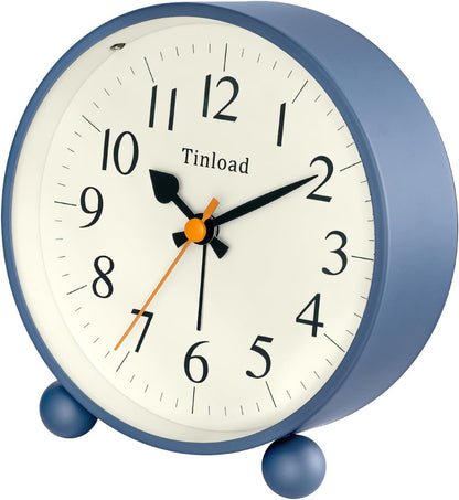 4.5" Vintage Retro Analog Alarm Clock, Super Silent Non Ticking Small Clock with Manual Light, Snooze, Battery Operated, for Living Room, Bedroom, Bedside, Desk(Green)