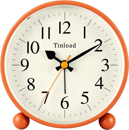 4.5" Vintage Retro Analog Alarm Clock, Super Silent Non Ticking Small Clock with Manual Light, Snooze, Battery Operated, for Living Room, Bedroom, Bedside, Desk(Green)