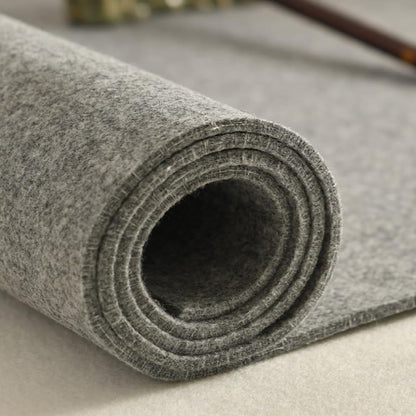 Large Felt Desk Pad, Desk Protective Computer Pad Minimalistic Felt Desk Mat 39.37''x15.75'' Anti-Slip Protective Computer Mat for Keyboard and Mouse 100x40cm (Dark Gray)