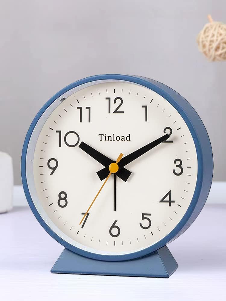 4.5" Battery Operated Antique Retro Analog Alarm Clock, Small Silent Bedside Desk Clock,Lighted on Demand, Battery Operated, Snooze, for Living Room, Bedroom, Bedside, Desk, Gift Clock
