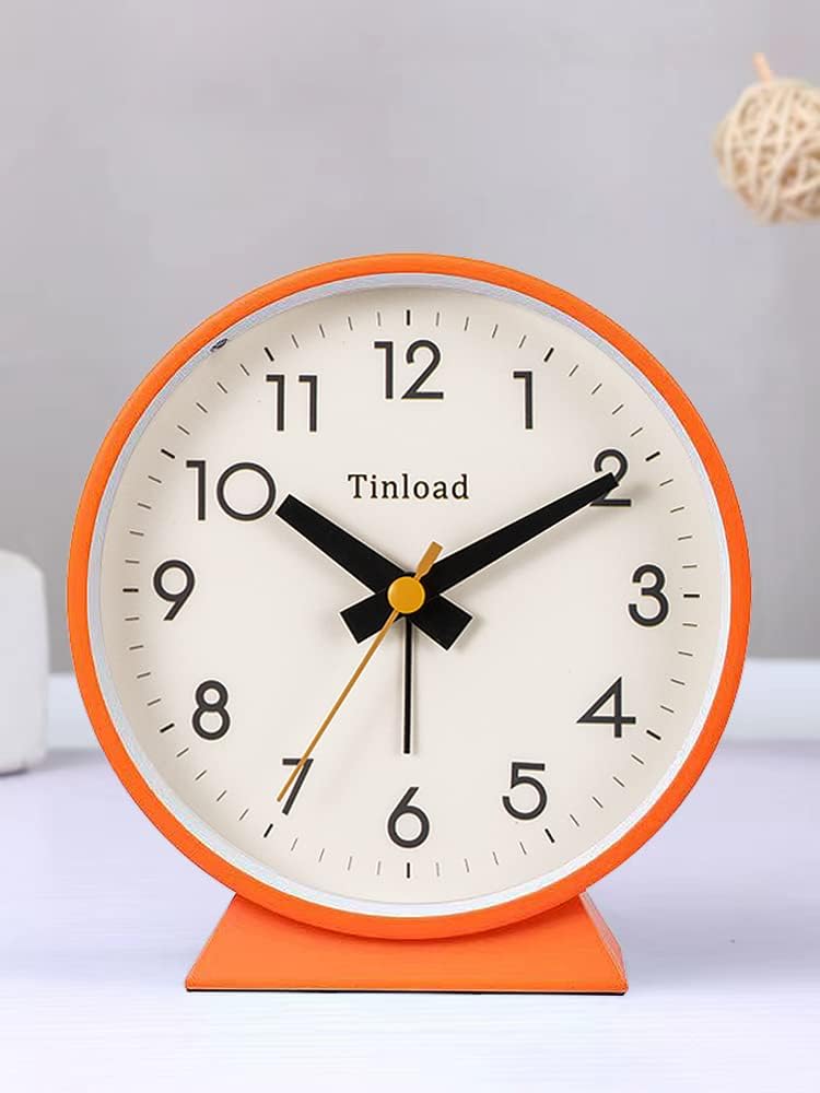 4.5" Battery Operated Antique Retro Analog Alarm Clock, Small Silent Bedside Desk Clock,Lighted on Demand, Battery Operated, Snooze, for Living Room, Bedroom, Bedside, Desk, Gift Clock