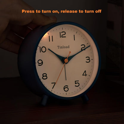 4.5" Battery Operated Antique Retro Analog Alarm Clock, Small Silent Bedside Desk Clock,Lighted on Demand, Battery Operated, Snooze, for Living Room, Bedroom, Bedside, Desk, Gift Clock