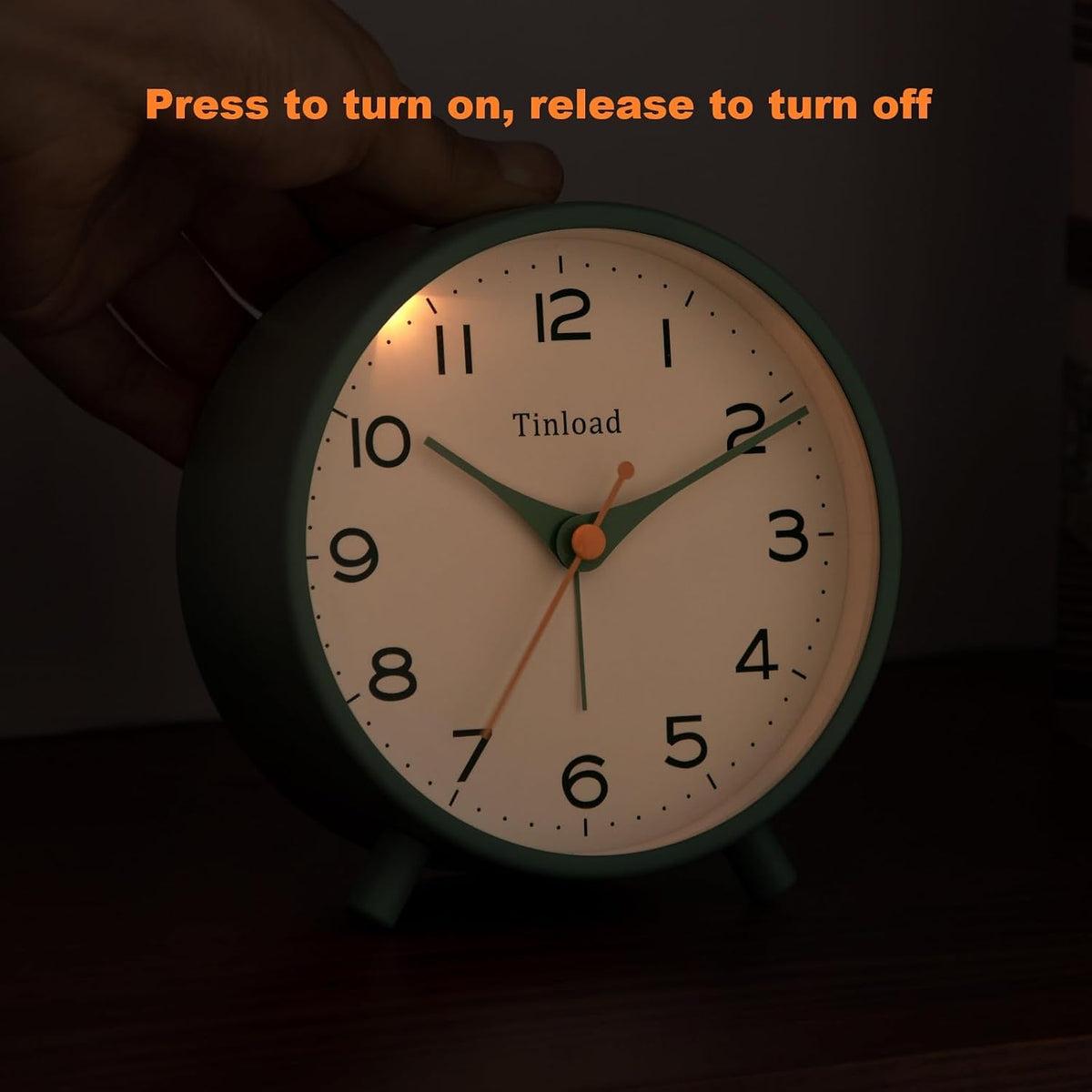4.5" Battery Operated Antique Retro Analog Alarm Clock, Small Silent Bedside Desk Clock,Lighted on Demand, Battery Operated, Snooze, for Living Room, Bedroom, Bedside, Desk, Gift Clock