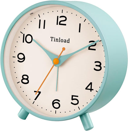4.5" Battery Operated Antique Retro Analog Alarm Clock, Small Silent Bedside Desk Clock,Lighted on Demand, Battery Operated, Snooze, for Living Room, Bedroom, Bedside, Desk, Gift Clock