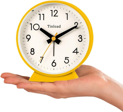 4.5" Battery Operated Antique Retro Analog Alarm Clock, Small Silent Bedside Desk Clock,Lighted on Demand, Battery Operated, Snooze, for Living Room, Bedroom, Bedside, Desk, Gift Clock