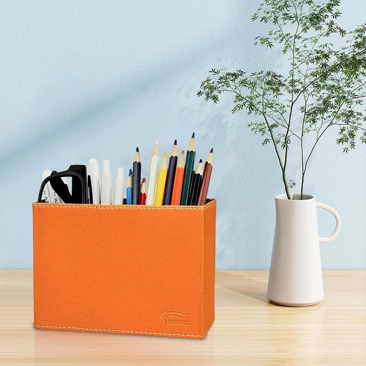Leather Pen Holder, Brown Pencil Holder, Desktop Elegant Pen Holder for Desk, Stationery Organizer for School Office Home Dorm (3.3" x 3.3" x 4", Brown)