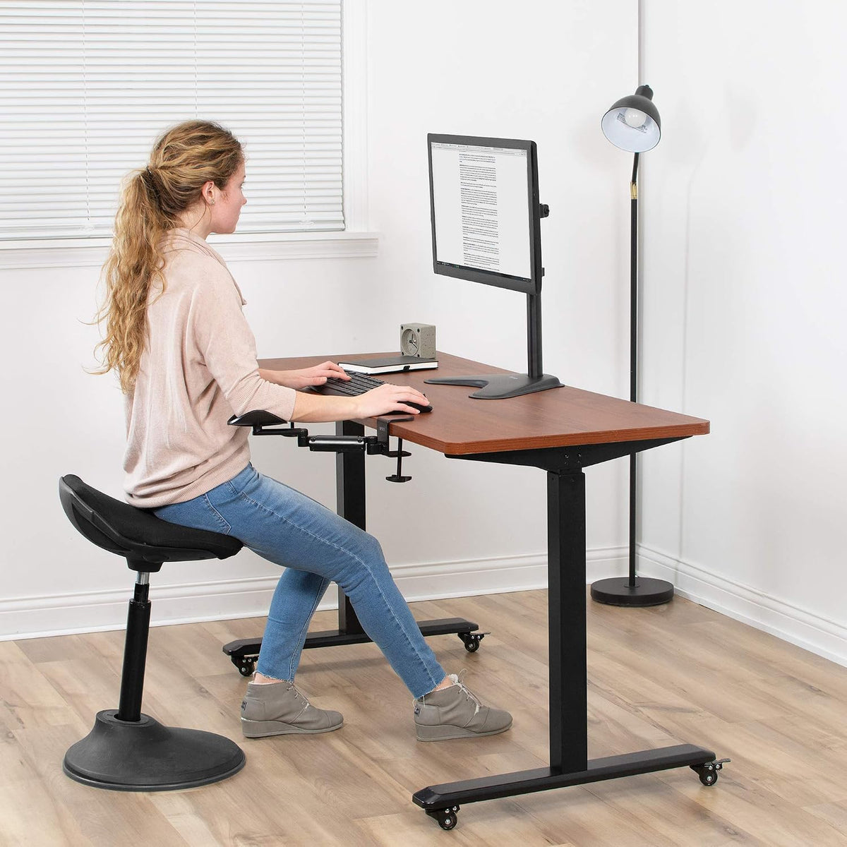 Black Clamp-on Adjustable Arm Rest, MOUNT-ARM01