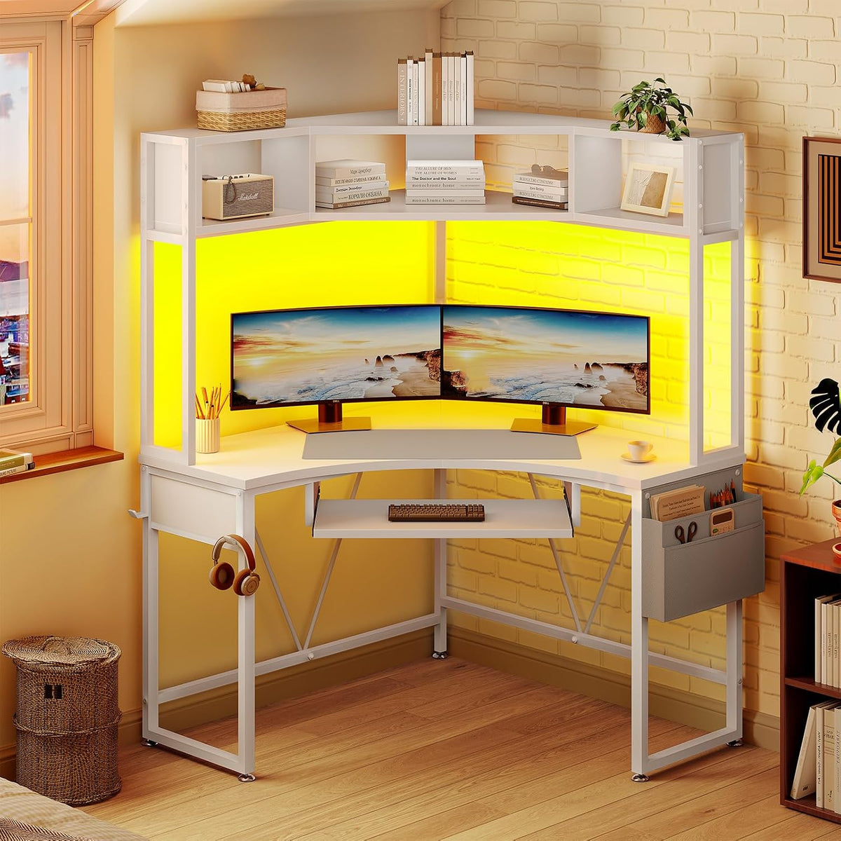 39" Spacious Corner Desk with Hutch, Storage for Small Space