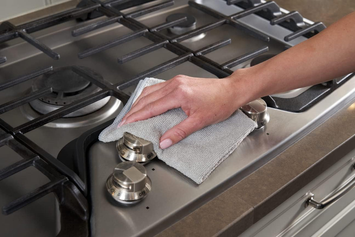 Microfiber Cloth Towels 14"x14" Non-Scratch Reusable/Washable for Cleaning/Wiping/Polishing for Home/Kitchen/Car