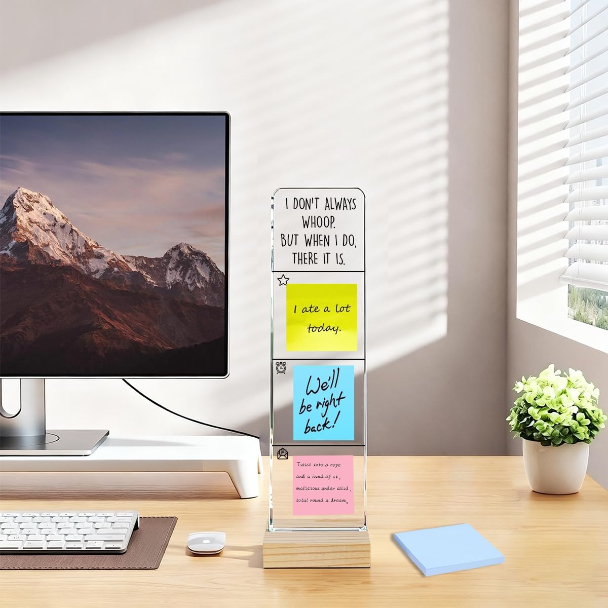 Monitor Memo Board with Removable Wooden Base Acrylic Portable Sticky Note Holder, It is Okay to Acrylic Message Board Sign, Office Desk Desk Set Sticky Notes 100 Sheets