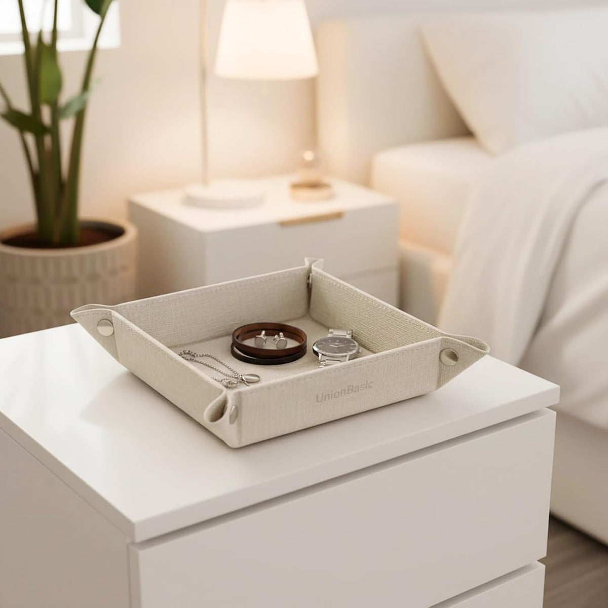 UnionBasic Small Valet Tray, Jewelry Tray for Rings Watches Earrings, Entryway Catchall Caddy for Coins Keys Change, Nightstand Bedside Valet Holder, Trays for Electronic Gadgets, Beige - Colors B
