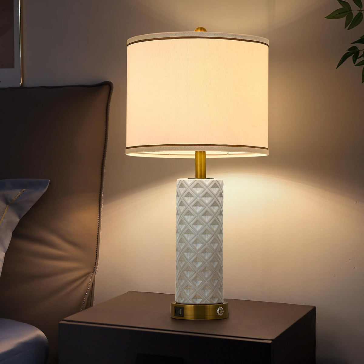 Small Bedside Table Lamp for Bedroom - Reading Desk Lamp with 3 Color Temperatures，15.5" Nightstand Ceramic Lamp with Fabric Shade for Kids Room,Living Room,Dorm,Home Office (Green)