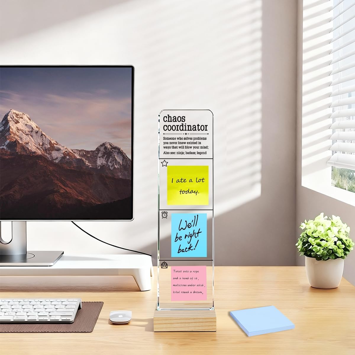 Monitor Memo Board with Removable Wooden Base Acrylic Portable Sticky Note Holder, It is Okay to Acrylic Message Board Sign, Office Desk Desk Set Sticky Notes 100 Sheets