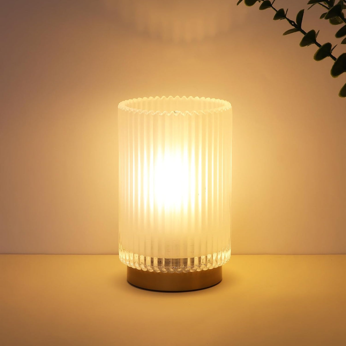 Battery Operated Lamp, Cordless Table Lamp with Timer, Desk Bedside Lamps with LED Warm Light, Glass Small Table Lamp for Bedroom, Bathroom, Living Room, Home Decor - Amber