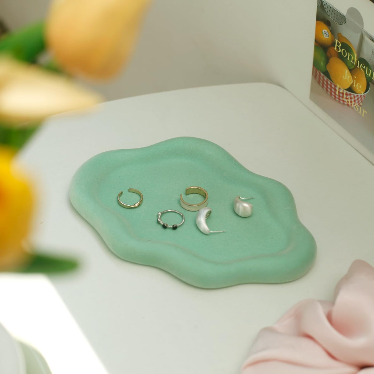 Jewelry Dish Trinket Tray for Women, Ring Dish Holder, Unique Cloud Shape Ceramic Plate Cute Things Vanity Aesthetic Room Decor Mother's Day Birthday (White)
