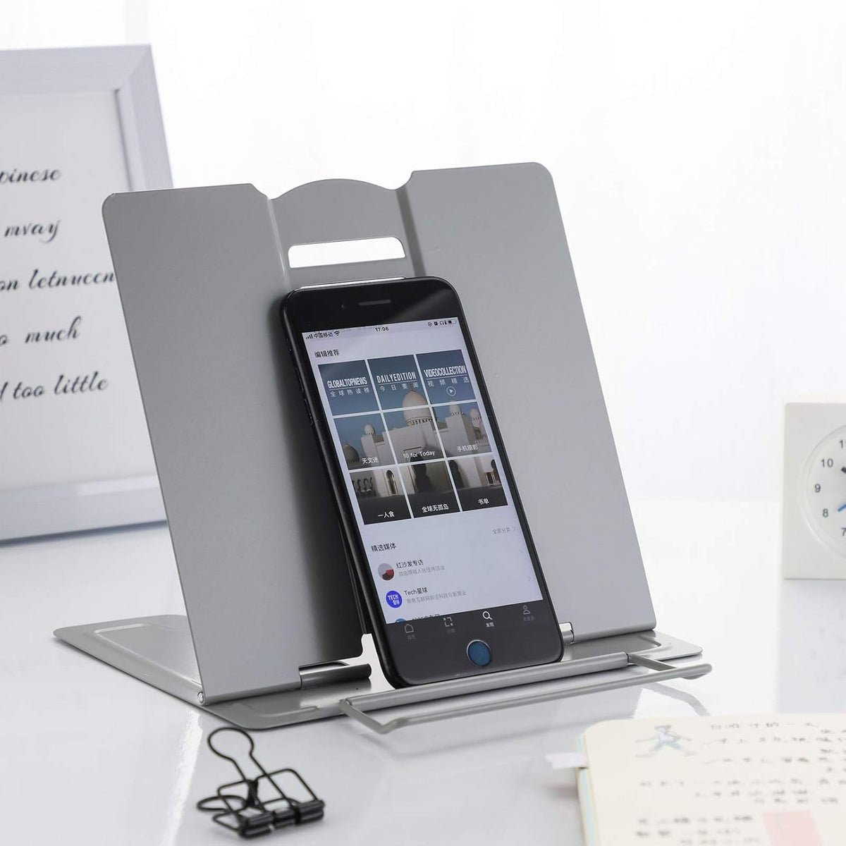 MSDADA Desk Book Stand Metal Reading Rest Book Holder Adjustable
