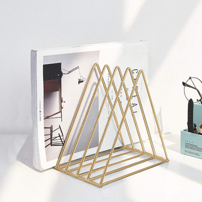 QPEY Triangle File Holder,5 Slot Metal Vinyl Record Stand Holder Magazine Newspaper Holder Photography Props for Office Home 1 Pc (black)