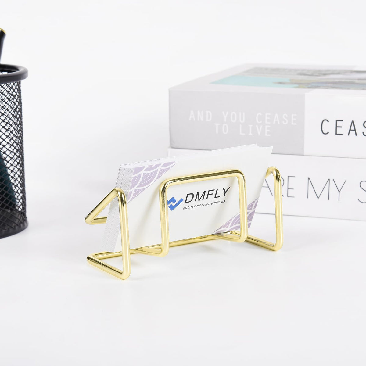 Metal Business Card Holder for Desk, Cute Card Display Stand, Compatible with Various Countertops, Gold