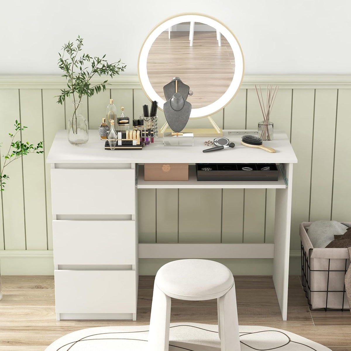 Computer Desk with 3 Storage Drawers & Built-in Charging Station, Home Office Desk with Keyboard Tray, PC Desk Study Writing Desk, Vanity Table for Bedroom, Computer Workstation (Natural)