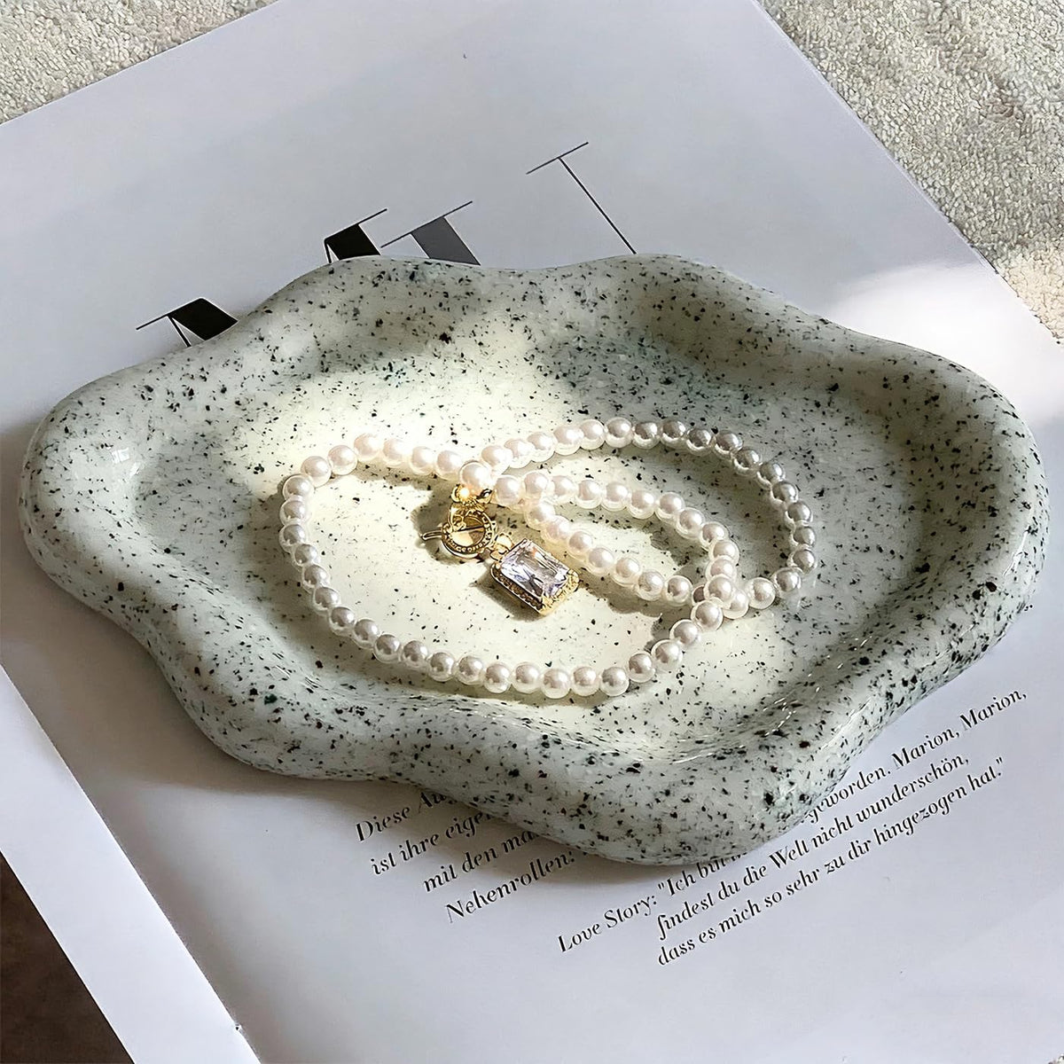 Jewelry Dish Trinket Tray for Women, Ring Dish Holder, Unique Cloud Shape Ceramic Plate Cute Things Vanity Aesthetic Room Decor Mother's Day Birthday (White)