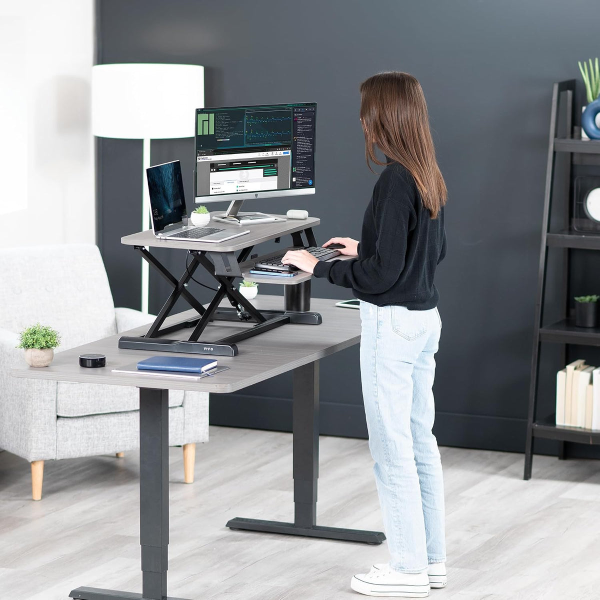 Black 32 in Standing Desk Converter, DESK-V000K