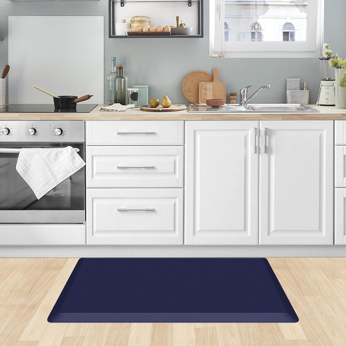 KitchenClouds Kitchen Mat Cushioned Anti Fatigue Rug 17.3"x28" Water Resistant, Non Slip, Standing and Comfort Desk/Floor Mats for House Sink Office (Black)