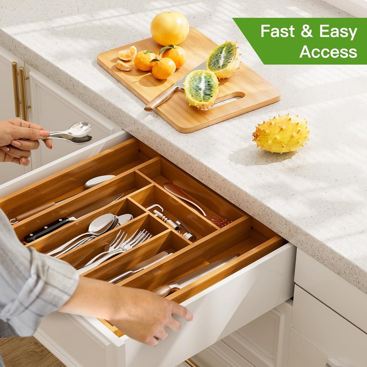 Pipishell Bamboo Expandable Silverware Drawer Organizer, Adjustable Kitchen Utensil Tray for Forks, Spoons and Knives, Wood Storage Cutlery Holder for Bedroom and Living Room