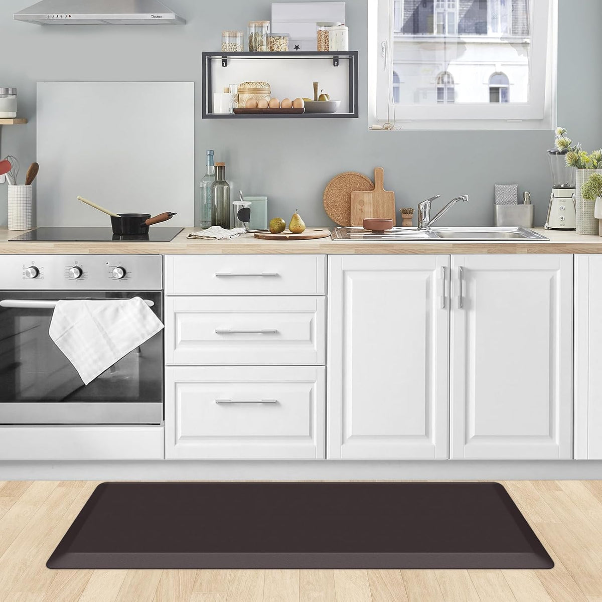 KitchenClouds Kitchen Mat Cushioned Anti Fatigue Rug 17.3"x28" Water Resistant, Non Slip, Standing and Comfort Desk/Floor Mats for House Sink Office (Black)