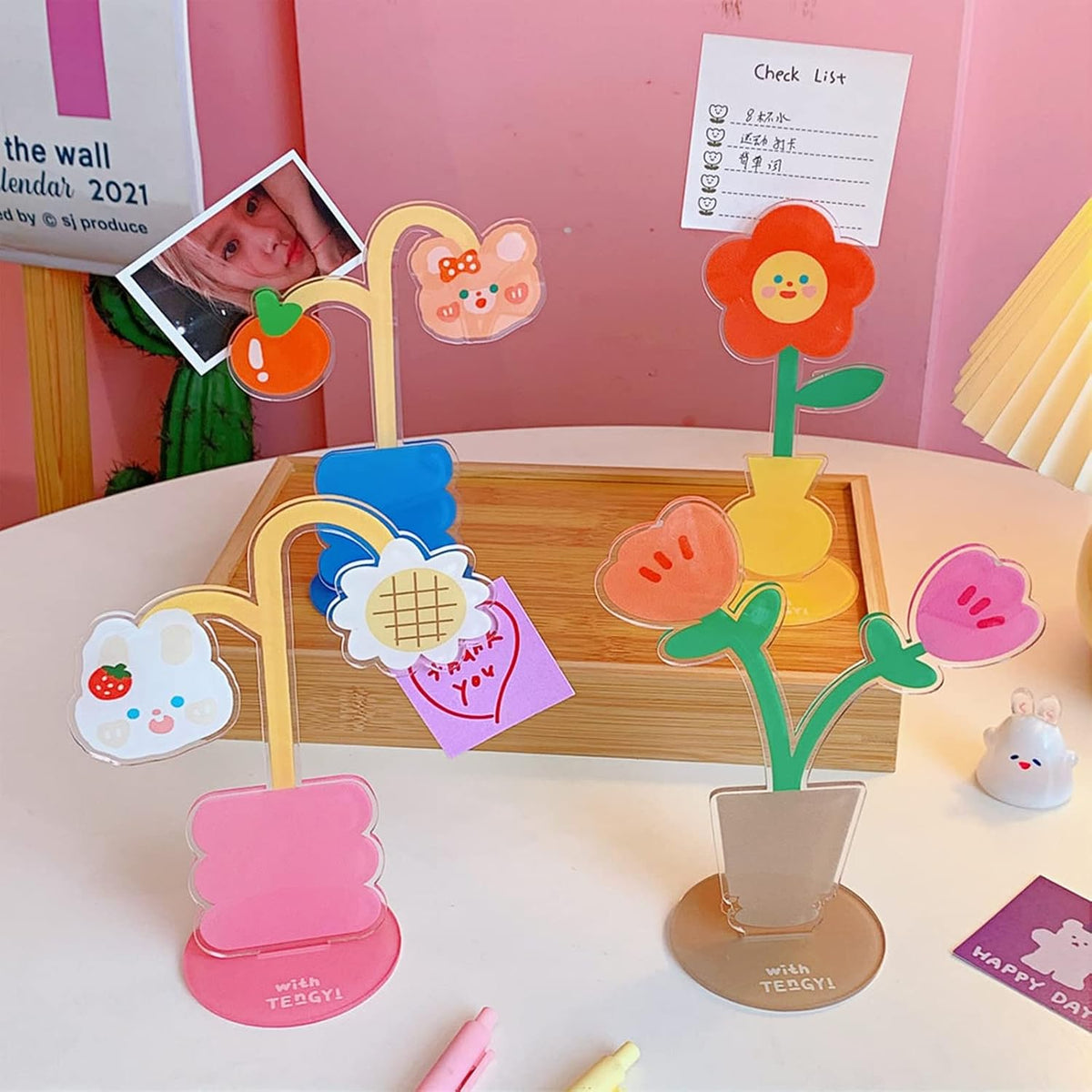 6 pcs Cute Flower Table Card Memo Holder Stand, Table Photo Display Clip Stand for Monmory Photo Picture Memo Cards Paper Note Postcards Wedding Number Card Display