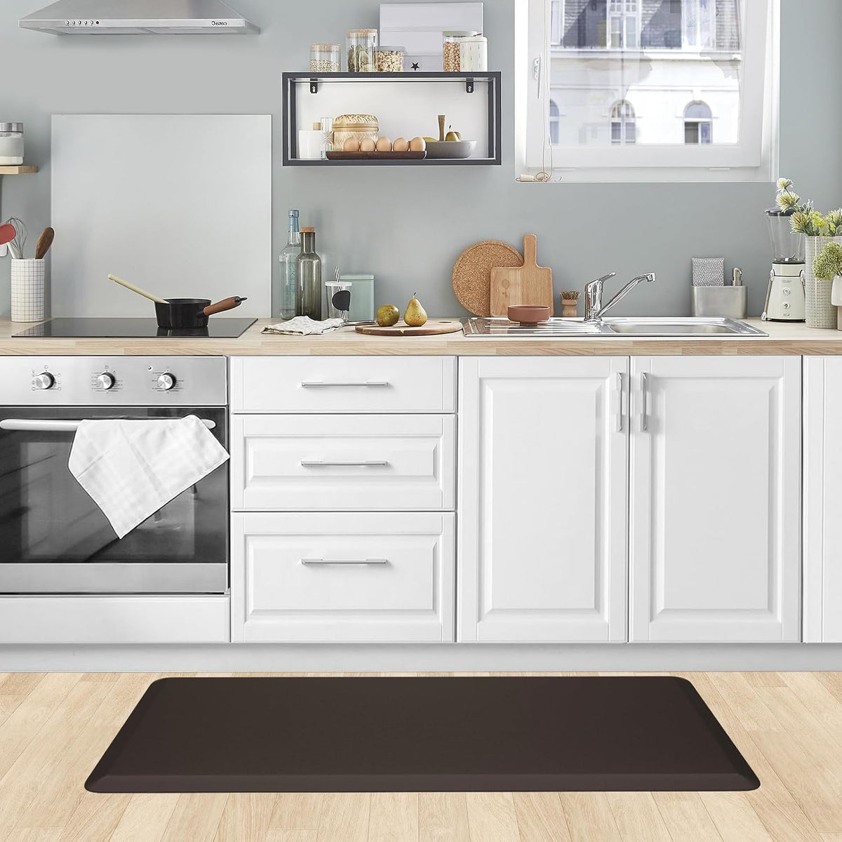 KitchenClouds Kitchen Mat Cushioned Anti Fatigue Rug 17.3"x28" Water Resistant, Non Slip, Standing and Comfort Desk/Floor Mats for House Sink Office (Black)