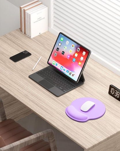 Ergonomic Mouse Pad with Wrist Rest, Comfortable Silicone Non-Slip Computer Pain Relief Gel Mouse Mat with Wrist Support for Gaming, Work, Office, Women & Men, Cute Pattern, Beige
